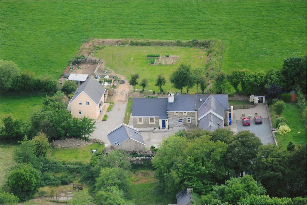 Villa Ballagh Court à Ballynabola Extérieur photo