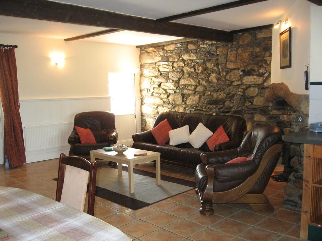 Villa Ballagh Court à Ballynabola Extérieur photo